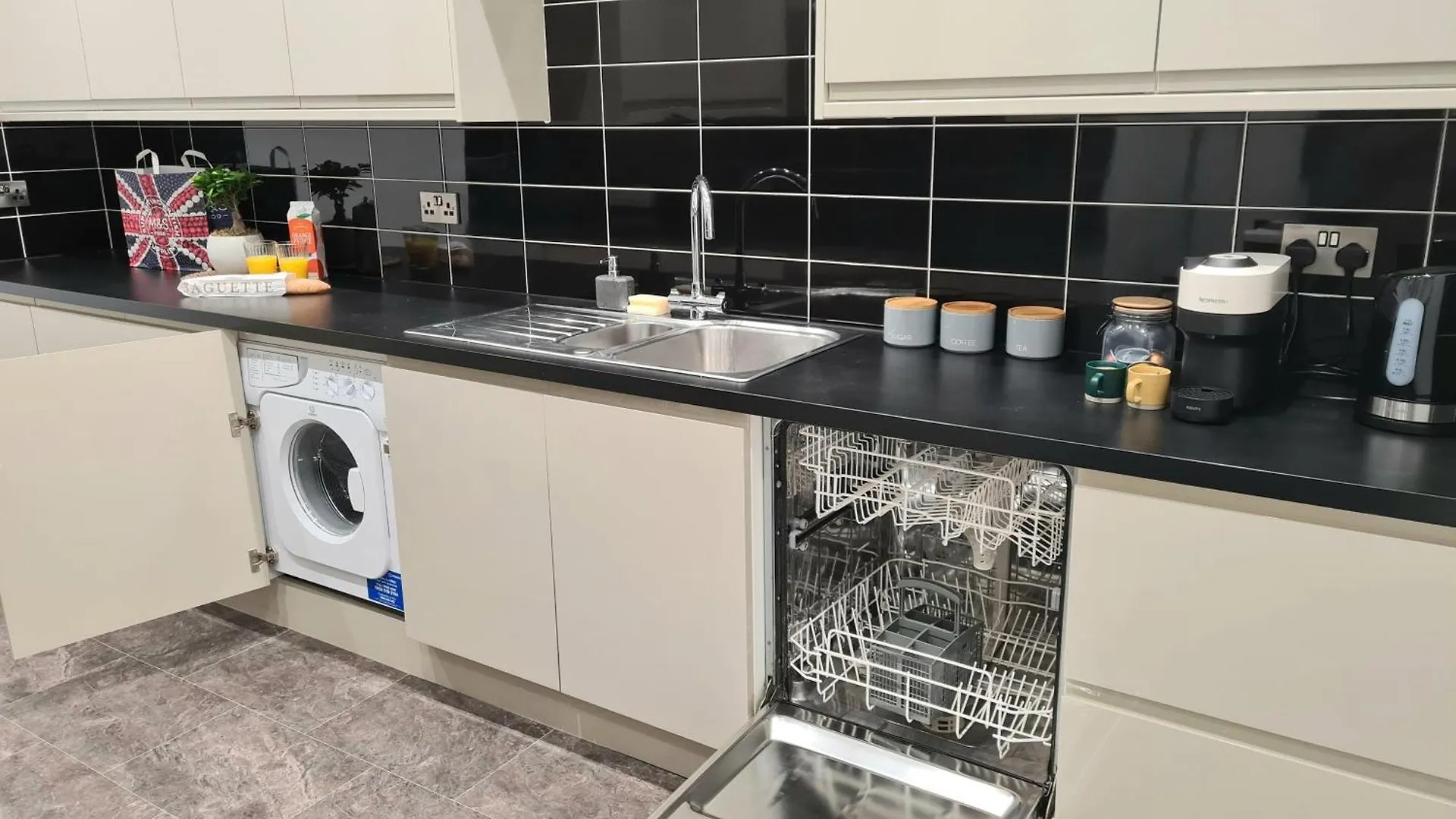 Apartament Royal Retreat Harrogate - Free Parking Nearby Ultra Fast Wifi